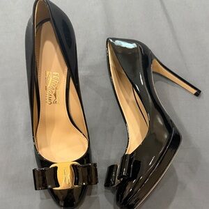 Salvatore Ferragamo Glossy Black Heels with Bow